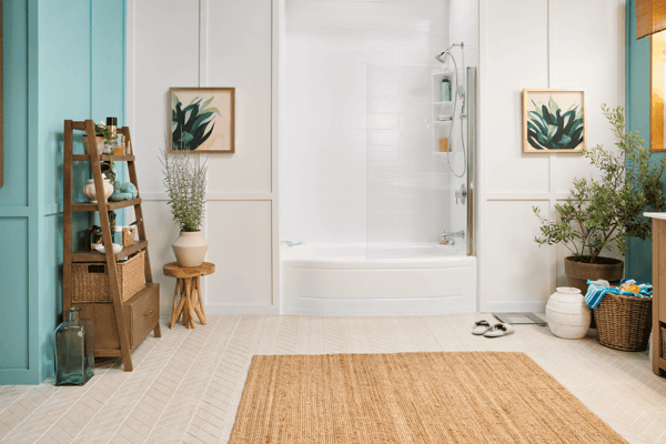 Coastal bathroom with pebble floor